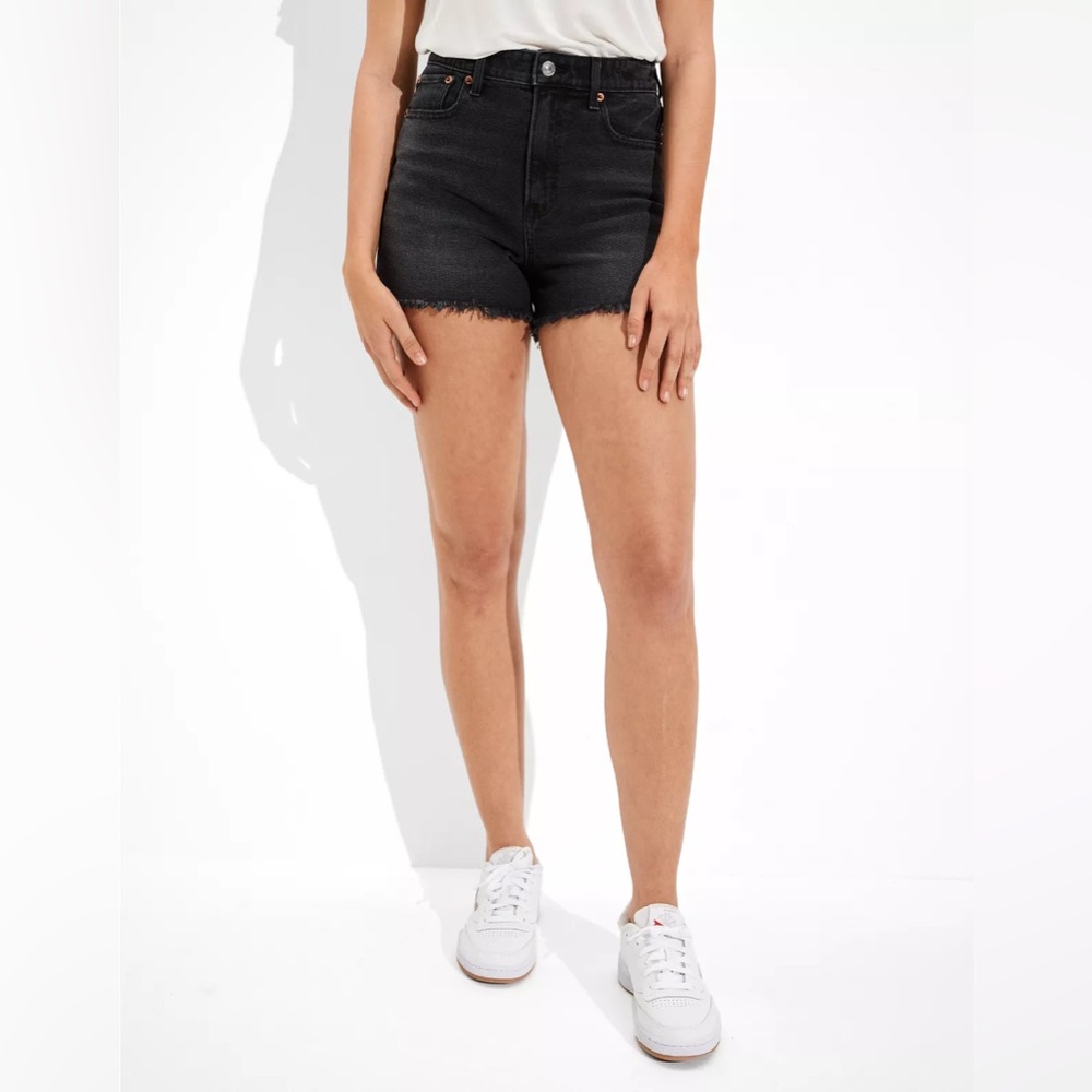 American Eagle 90s Boyfriend Short (0)